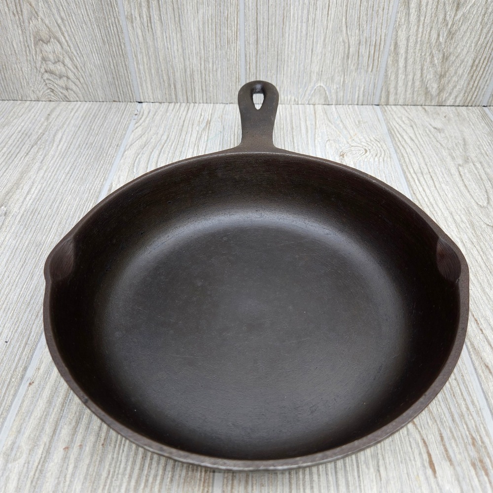 Vintage BSR Birmingham Stove Red Mountain Cast Iron Skillet No‎ 5X. Heat Ring - Picture 5 of 6
